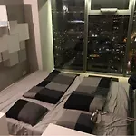 Vantage Point Apartament Sky Tower